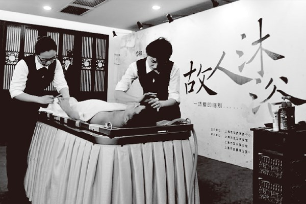 善唯资讯：清明期间，殡葬人在做什么？